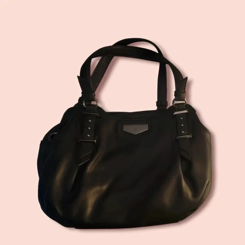 Vera Wang purse
